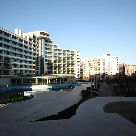 Apartment New Estate In Victoria